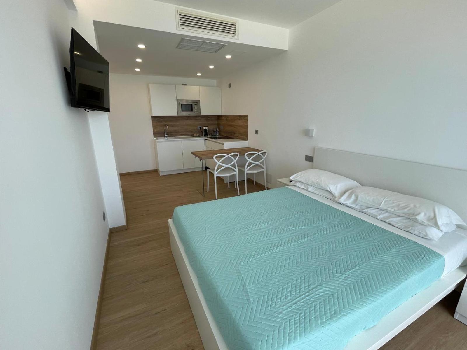 Casa Vacanza Acquamarina Porto Torres Exterior foto